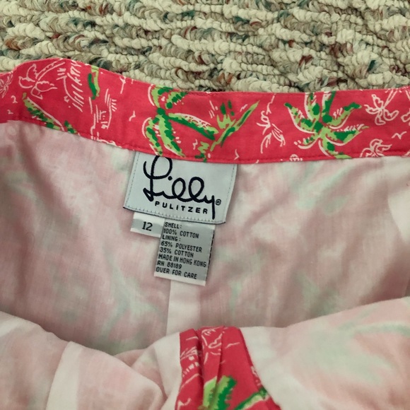 Lilly Pulitzer shorts - Picture 2 of 3